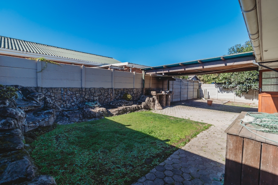 5 Bedroom Property for Sale in George South Western Cape